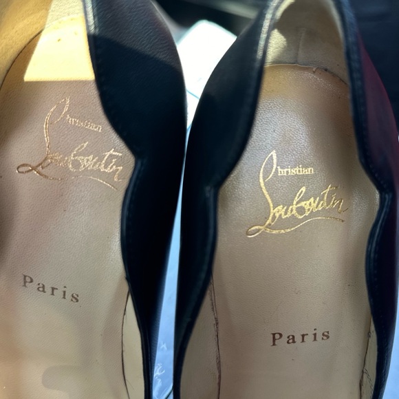 EUC Christian Louboutin Hot Chick Nappa Leather pumps - Picture 2 of 11